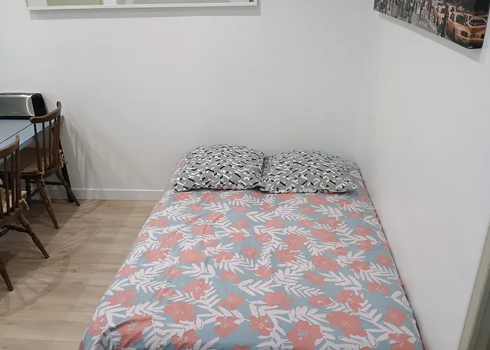 Paris Appartment 30 M2 Paris 2 Beds Subway Station 13 And 14 And 4