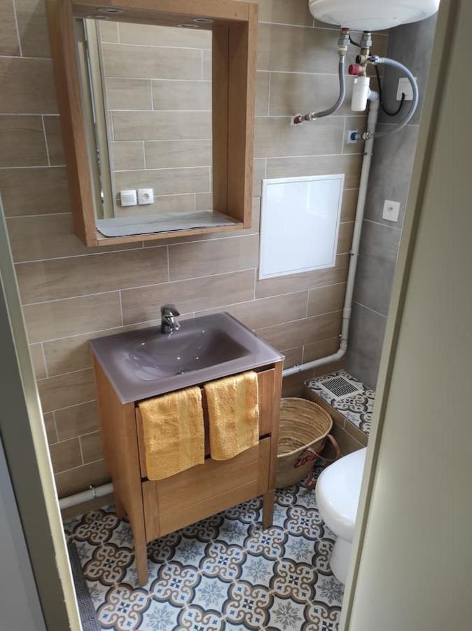 Paris 30 M2 Paris 2 Beds Subway Station 13 And 14 And 4 *